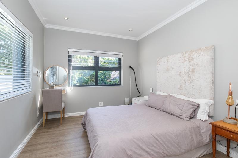 To Let 3 Bedroom Property for Rent in Constantia Western Cape